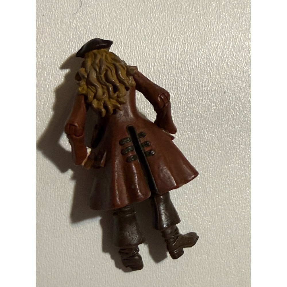 Disney Pirates of the Caribbean Elizabeth Swann Action Figure Brown Coat Hat